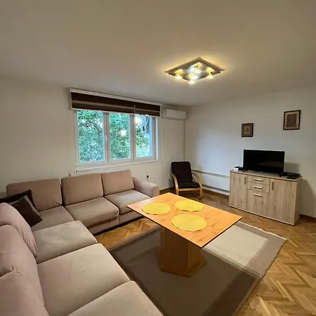 Sarajevo Apart *